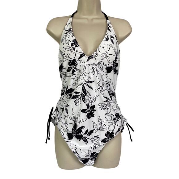 Cupshe Other - Cupshe One Piece Swimsuit Womens XL Floral Ruched Sides Halter Black White NEW